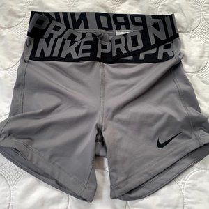 {Nike} Dri Fit Pro Shorts gray & black (S)